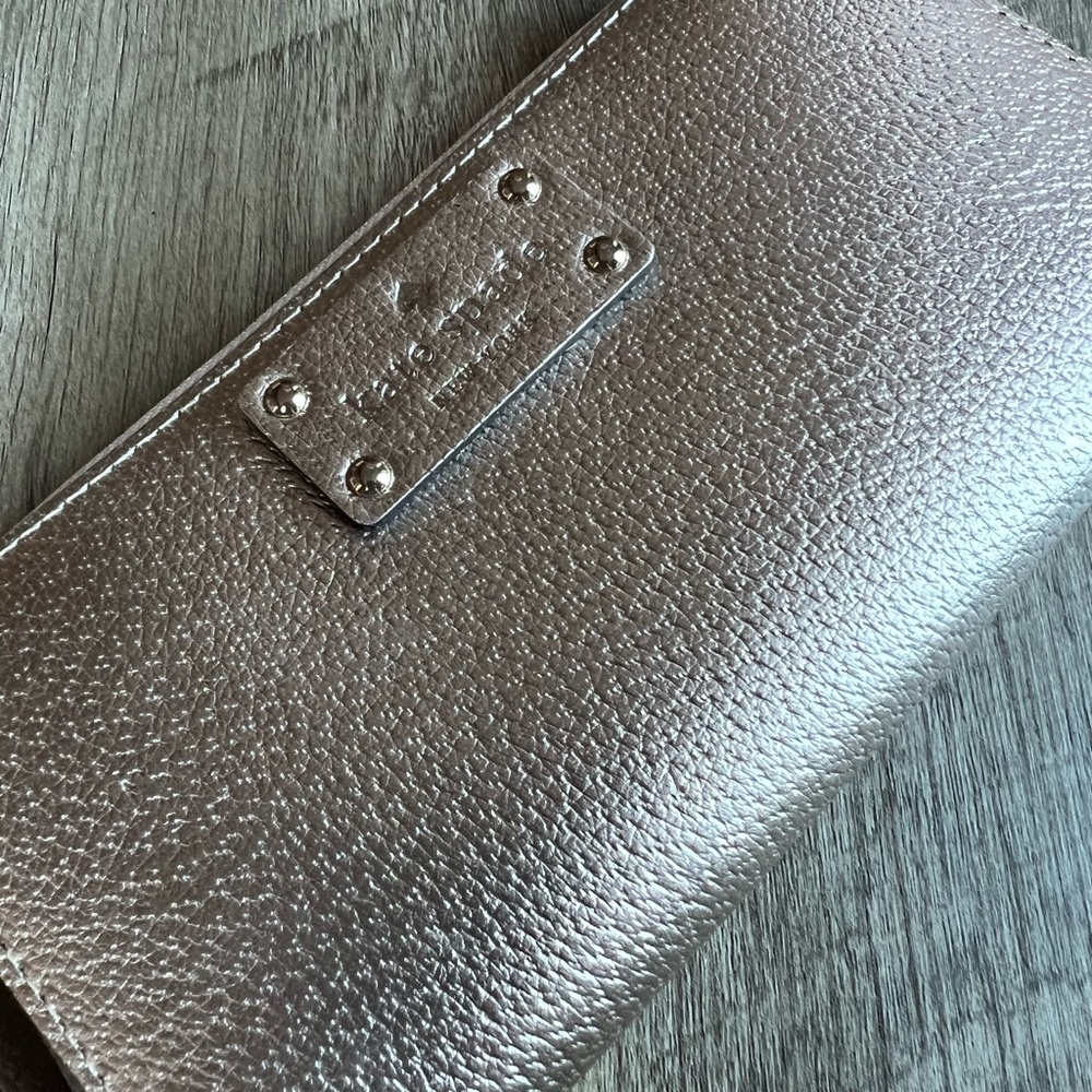 Kate Spade Metallic Continental